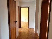 Diele Ansicht 1 BEREITS FREI: HELLE 2-ZIMMER-WOHNUNG MIT BALKON IN DERENDORF ZU VERKAUFEN...