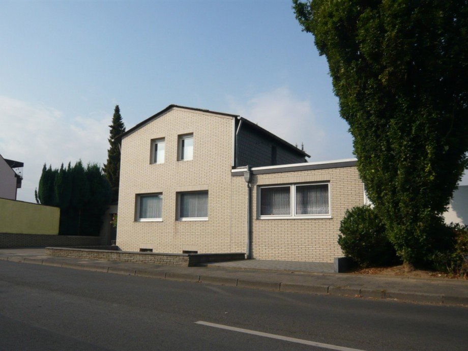 Hausansicht 2 Einfamilienhaus Grevenbroich/Frimmersdorf