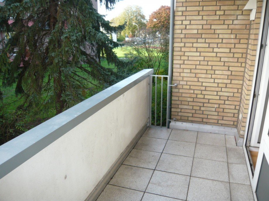 Balkon rechts Etagenwohnung Meerbusch/B�derich