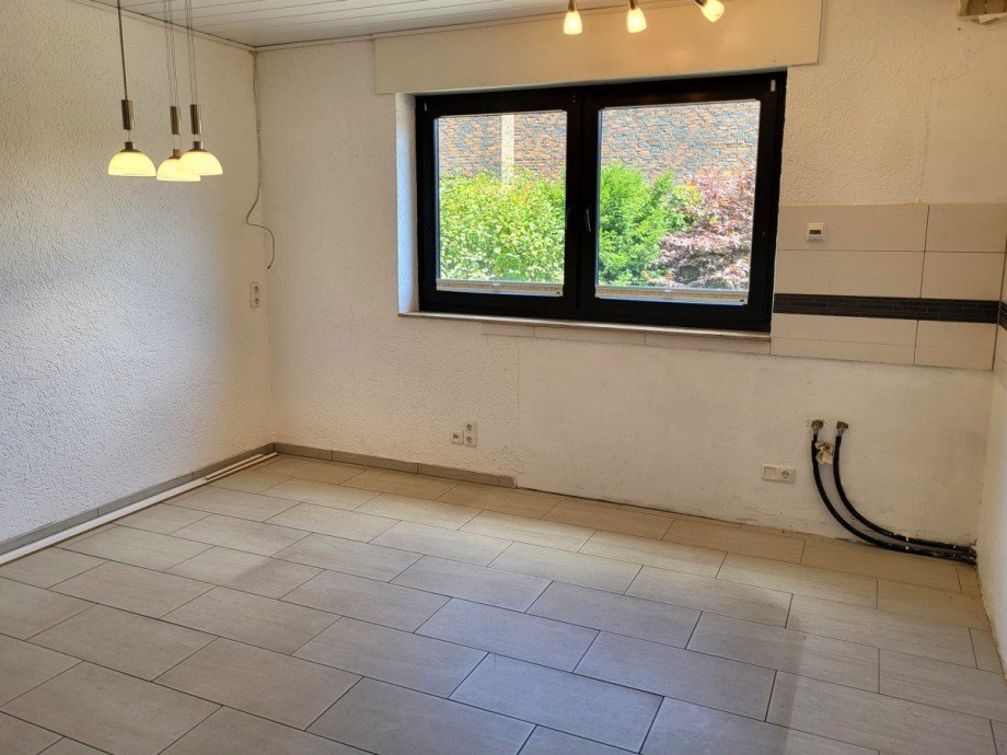 Haupthaus K�che Ansicht 2 Zweifamilienhaus Meerbusch/B�singhoven