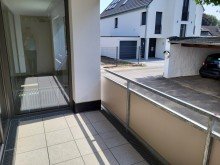 Loggia links BEREITS FREI: RENOVIERTE WOHNUNG MIT EINBAUK�CHE, BALKON UND GARAGE IN ILVERICH ZU VERMIETEN...