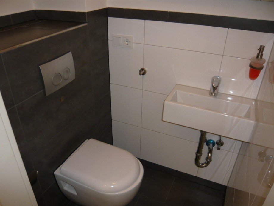 G�ste-WC Etagenwohnung Meerbusch/B�derich