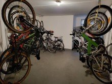 Fahrradkeller BEREITS FREI: HELLE 2-ZIMMER-WOHNUNG MIT SONNENBALKON UND EINBAUK�CHE IN LUDENBERG ZU VERKAUFEN...