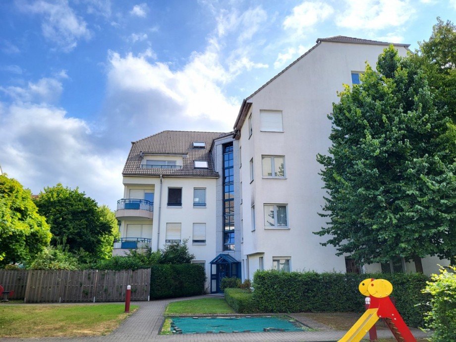 Hausansicht Etagenwohnung D�sseldorf/Ludenberg