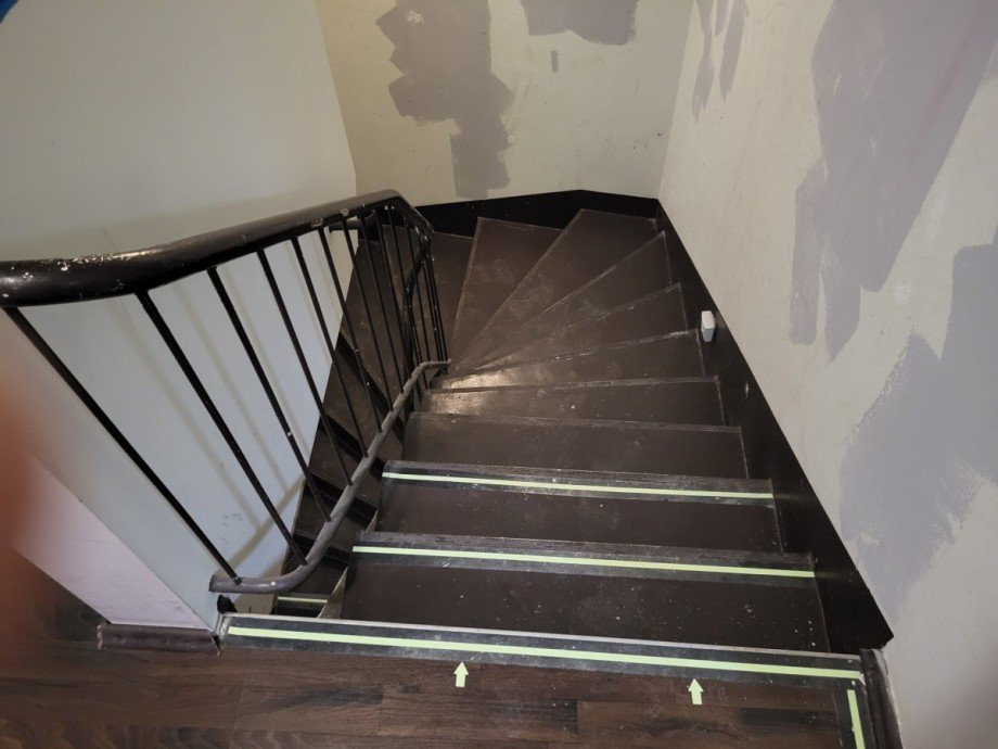 Treppe zum Keller Ladenlokal D�sseldorf