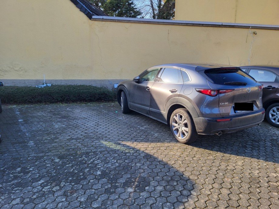 2 Stellpl�tze Reihenhaus Bedburg/Lipp