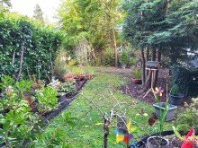 Garten hinten VERMIETETE ERDGESCHOSS-WOHNUNG MIT TERRASSE UND TG-PLATZ IN GREVENBROICH-CITY ZU VERKAUFEN...
