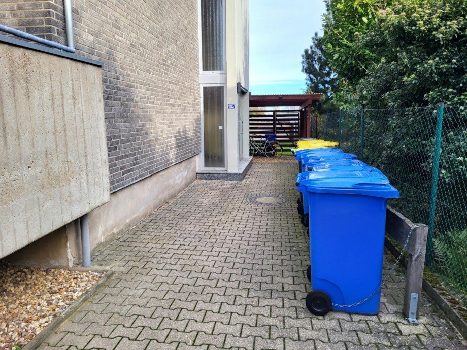 Zugang Haus Mehrfamilienhaus D�ren