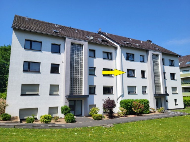 Hausansicht Meerbusch/Str�mp Etagenwohnung BEREITS FREI: HELLE 3-ZIMMER-WOHNUNG MIT BALKON UND KELLER IN MEERBUSCH-STR�MP ZU VERKAUFEN...