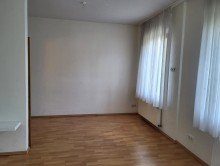 Haupthaus Wohnen Ansicht 2 HAUS MIT EINLIEGER-APARTMENT, GARAGE, LAGER UND VIEL PLATZ IN MEERBUSCH-B�SINGHOVEN ZU VERKAUFEN...