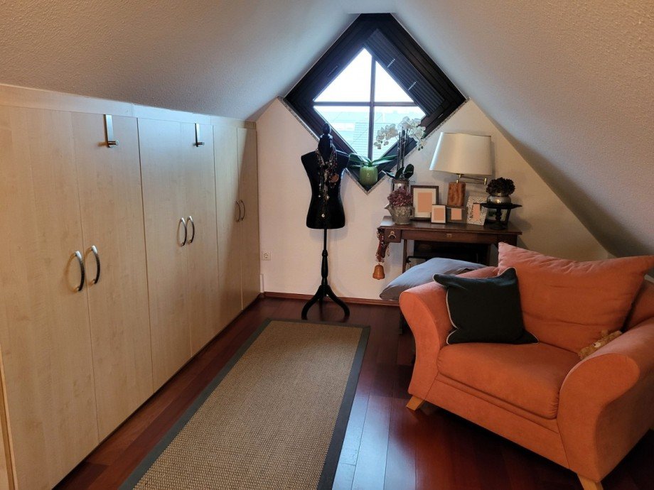 Spitzboden Ansicht 2 Maisonettewohnung Meerbusch/B�derich
