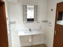 Bad Keller Ansicht 1 FREISTEHENDES EINFAMILIENHAUS MIT GARAGE UND KELLER IN MEERBUSCH-OSTERATH ZU VERKAUFEN...