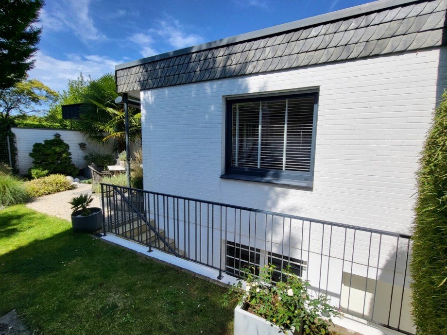 Gartenansicht 7 Bungalow Meerbusch/Str�mp