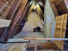 Spitzboden FREISTEHENDES HAUS MIT EINLIEGERBEREICH UND SCH�NEM GARTEN IN MEERBUSCH-OSTERATH ZU VERKAUFEN...