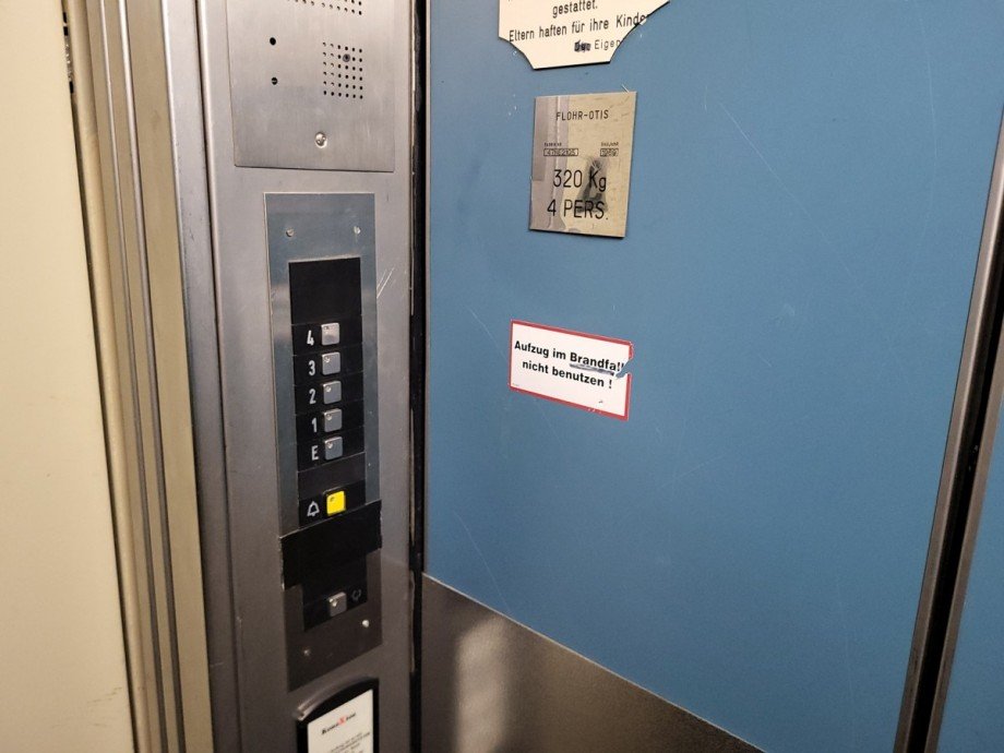 Aufzug Ansicht 1 Mehrfamilienhaus D�ren