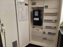 Elektro FREISTEHENDES HAUS MIT EINLIEGERBEREICH UND SCH�NEM GARTEN IN MEERBUSCH-OSTERATH ZU VERKAUFEN...