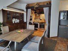 Essen Ansicht 2 VERMIETETE DACHGESCHOSS-WOHNUNG MIT SONNENBALKON UND GARAGE IN GREVENBROICH-CITY ZU VERKAUFEN...