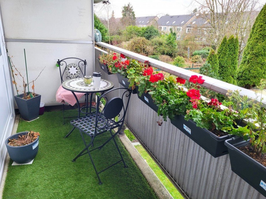 Balkon Etagenwohnung Grevenbroich/Wevelinghoven