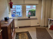 Kind 2 FREISTEHENDER BUNGALOW MIT KELLER UND 2 GARAGEN IN GREVENBROICH-FRIMMERSDORF ZU VERKAUFEN...