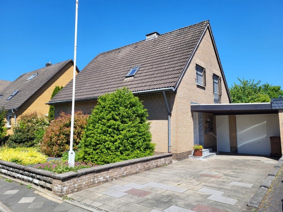 Hausansicht 1 Einfamilienhaus J�chen/Gierath