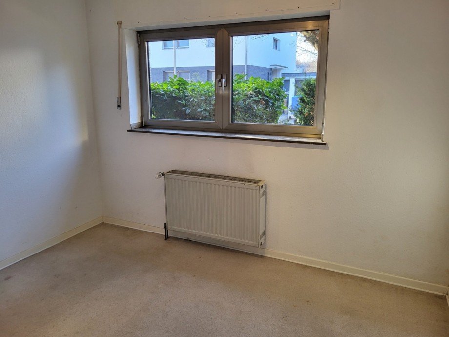 EG Kind Zweifamilienhaus Rommerskirchen/Anstel