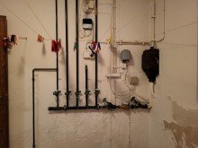 Keller Hausanschl�sse FREISTEHENDER BUNGALOW MIT KELLER UND GROSSER GARAGE IN FELDRANDLAGE VON TITZ-AMELN ZU VERKAUFEN...