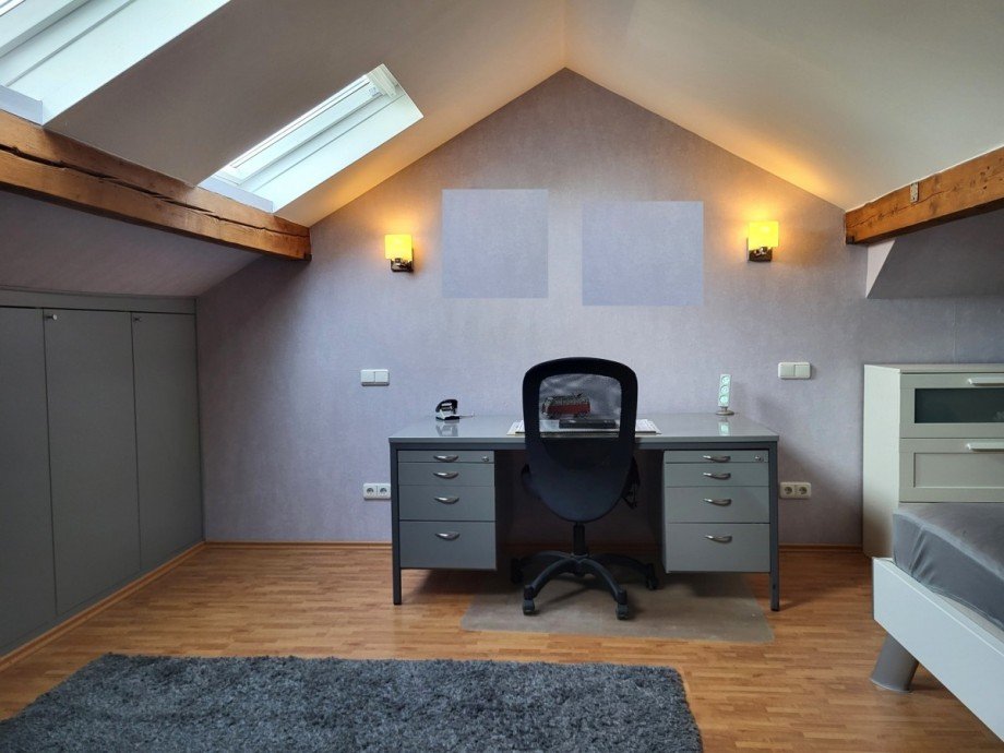 Spitzboden Ansicht 1 Doppelhaush�lfte Grevenbroich/Frimmersdorf
