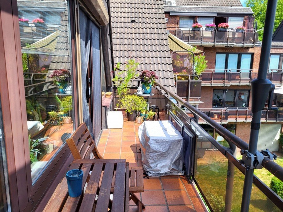 Balkon links Dachgeschosswohnung Meerbusch/B�derich