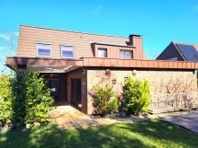 R�ckansicht 2 FREISTEHENDES EINFAMILIENHAUS MIT GARAGE UND KELLER IN MEERBUSCH-OSTERATH ZU VERKAUFEN...