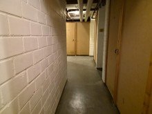 Keller ERBPACHT: FREIE 3-ZIMMER-WOHNUNG MIT LOGGIA UND GARAGE IN RUHIGER LAGE VON HILDEN ZU VERKAUFEN...
