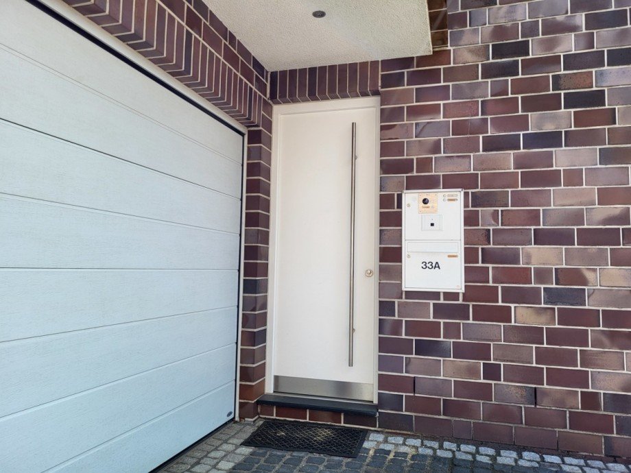 Zugang Einliegerwohnung Einfamilienhaus Meerbusch/Str�mp