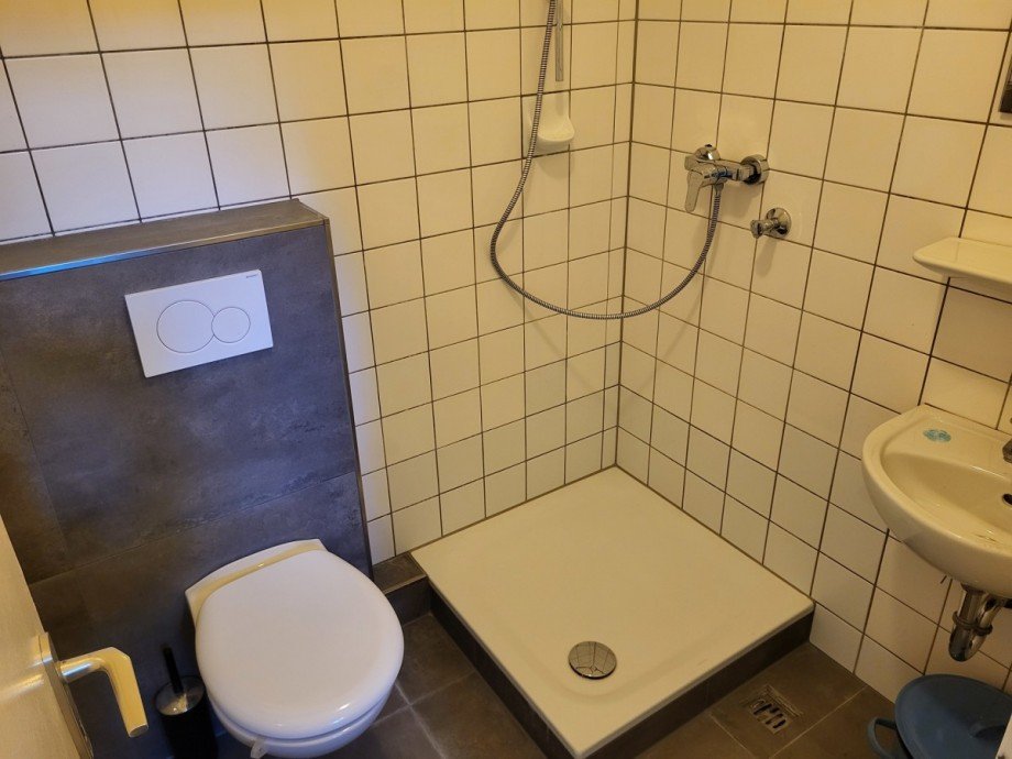 Duschbad OG Reiheneckhaus D�sseldorf/Heerdt