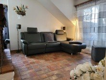 Wohnen Ansicht 1 VERMIETETE DACHGESCHOSS-WOHNUNG MIT SONNENBALKON UND GARAGE IN GREVENBROICH-CITY ZU VERKAUFEN...