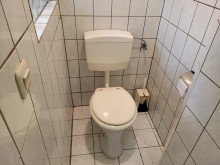 Keller WC FREISTEHENDES HAUS MIT GARAGE UND KELLER IN BEVORZUGTER LAGE VON J�CHEN-GIERATH ZU VERKAUFEN...