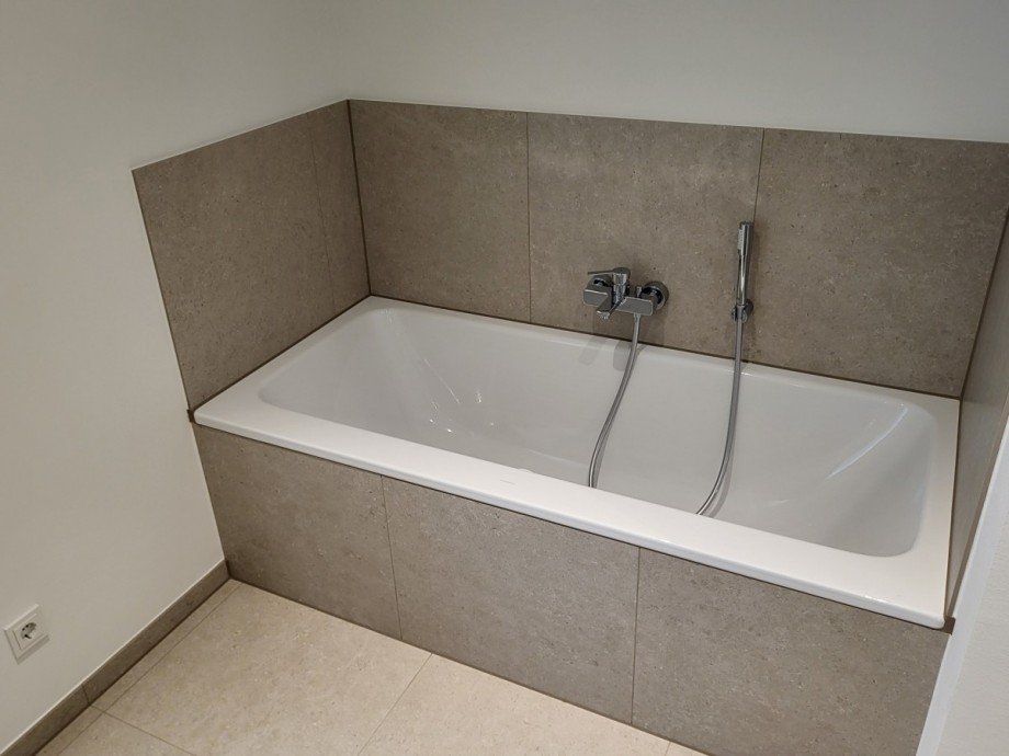 Wanne Penthousewohnung Meerbusch/B�derich