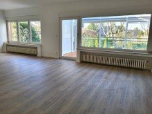Wohnen-Essen Ansicht 1 WOHNUNG MIT WINTERGARTEN UND EINBAUK�CHE IN DER NEUSSER-BOLSSIEDLUNG ZU VERMIETEN...