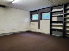 Hobbykeller REIHENECKHAUS MIT KELLER, GARAGE UND KLEINEM GARTEN IN D�SSELDORF-HEERDT ZU VERKAUFEN...