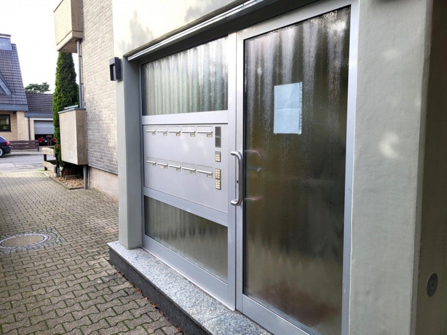 Hauseingang Ansicht 2 Mehrfamilienhaus D�ren