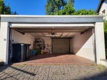 Garage Innen FREISTEHENDER BUNGALOW MIT KELLER UND GROSSER GARAGE IN FELDRANDLAGE VON TITZ-AMELN ZU VERKAUFEN...
