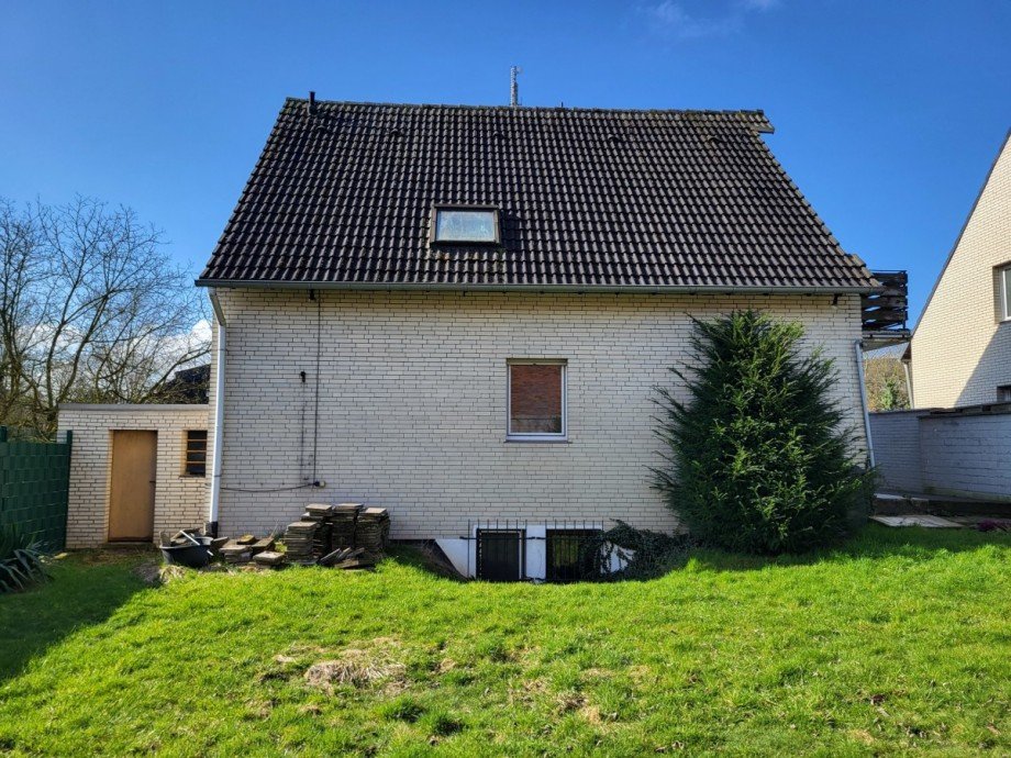 R�ckansicht Einfamilienhaus Meerbusch/B�derich