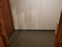 Eigener Keller BEREITS FREI: HELLE 2-ZIMMER-WOHNUNG MIT GROSSER LOGGIA UND TG-PLATZ IN NEUSS ZU VERMIETEN...