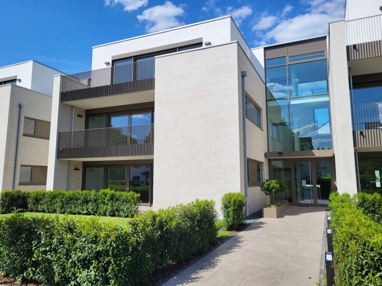Hausansicht 2 Meerbusch/B�derich Erdgeschosswohnung ERSTBEZUG: NEUBAU-WOHNUNG MIT EINBAUK�CHE IN MEERBUSCH-B�DERICH ZU VERMIETEN...