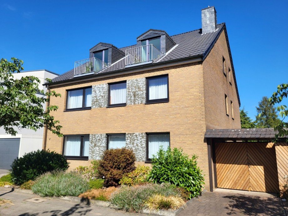 Hausansicht 2 Mehrfamilienhaus Meerbusch/B�derich