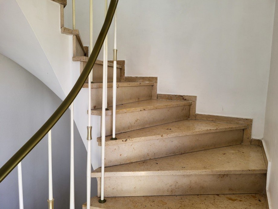 Treppe zum DG Einfamilienhaus Meerbusch/B�derich