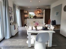 Essen Ansicht 5 SELTENHEIT: EINFAMILIENHAUS MIT W�RMEPUMPE UND PV-ANLAGE IN MEERBUSCH-STR�MP ZU VERKAUFEN...