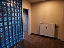 Gewerbe Ansicht 11 LADENLOKAL MIT NEBENR�UMEN, GROSSER GARAGE UND LAGER IM KELLER  AB SOFORT ZU VERMIETEN...