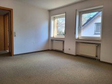 DG Schlafen FREISTEHENDES 1-2 FAMILIENHAUS MIT DOPPELGARAGE IM KRANKENHAUSVIERTEL IN GREVENBROICH-STADTMITTE...
