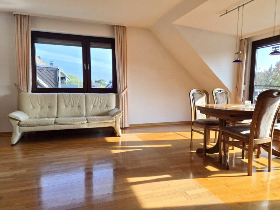 Wohnen Ansicht 2 Dachgeschosswohnung Meerbusch/B�derich