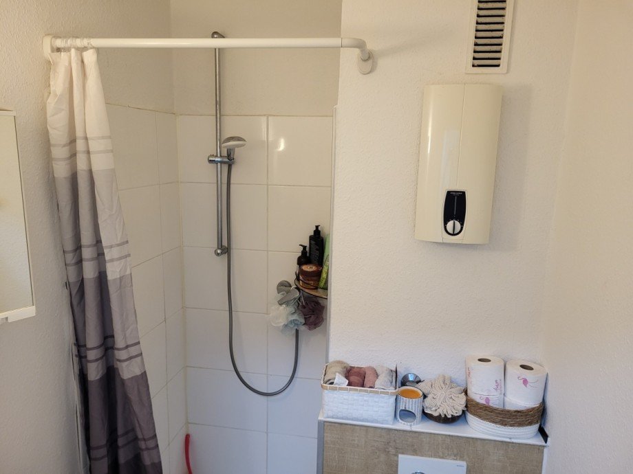 Bad Ansicht 2 Etagenwohnung Grevenbroich/Wevelinghoven