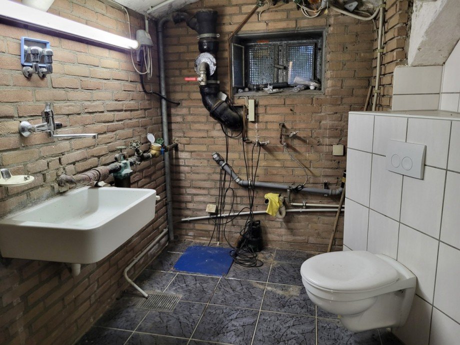 Keller WC Zweifamilienhaus Meerbusch/B�singhoven